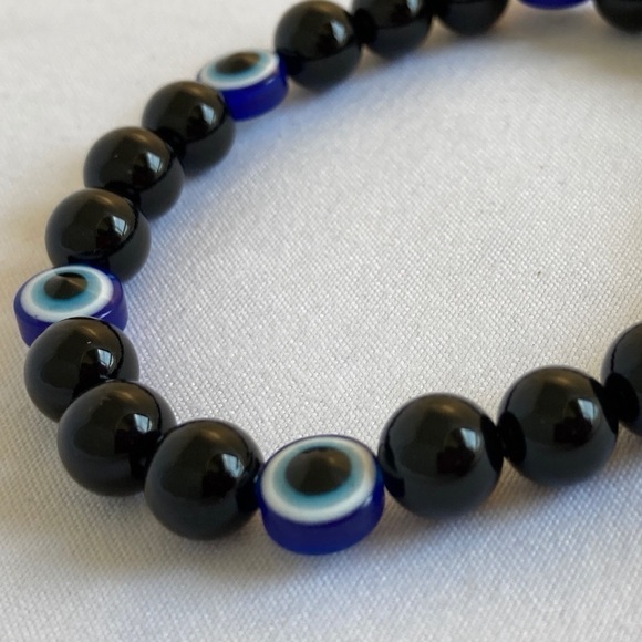 BLACK Onyx and Evil Eye Stretch Bracelet - Picture 4 of 11